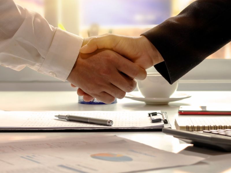 Jak pozyskać klientów B2B dzięki LinkedIn?